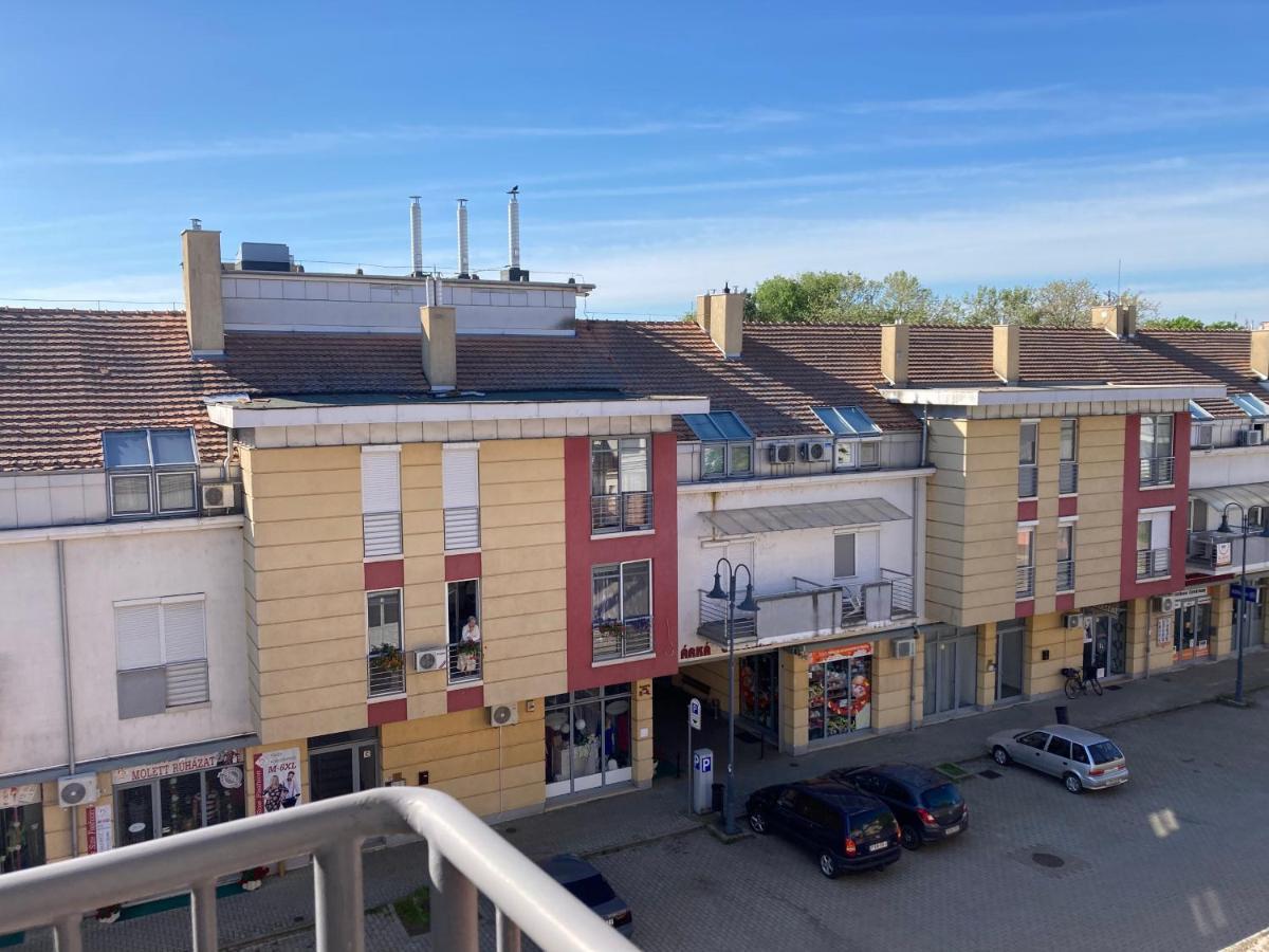 Noemi Apartman Hajdúszoboszló المظهر الخارجي الصورة
